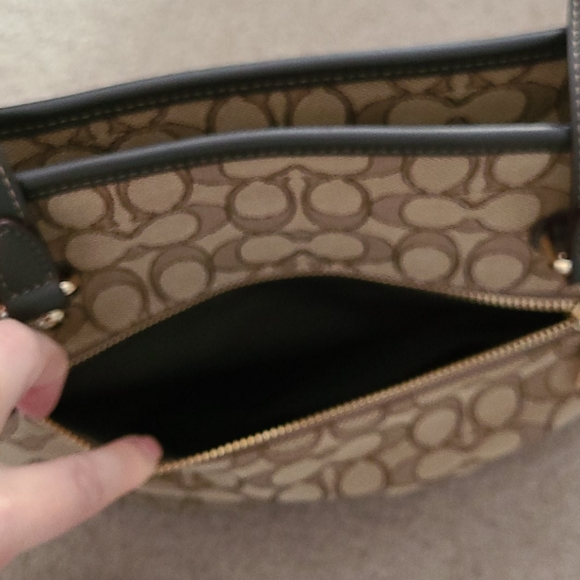Coach Shoulder Bag, EUC. - Picture 5 of 11